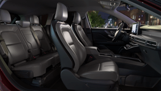 2026 Lincoln Lincoln Corsair® Internal Image 1